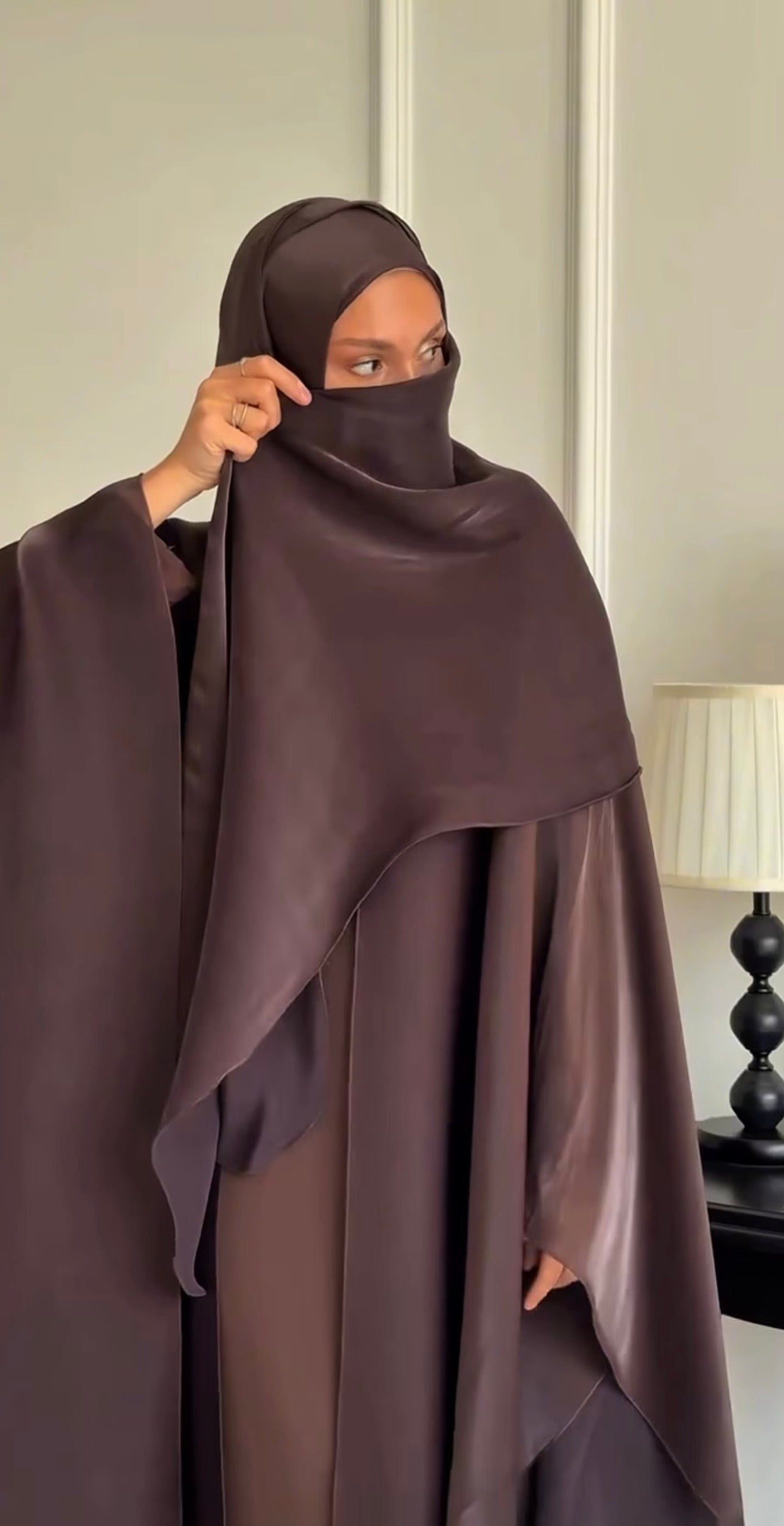 Royal Veil Three-Piece Set