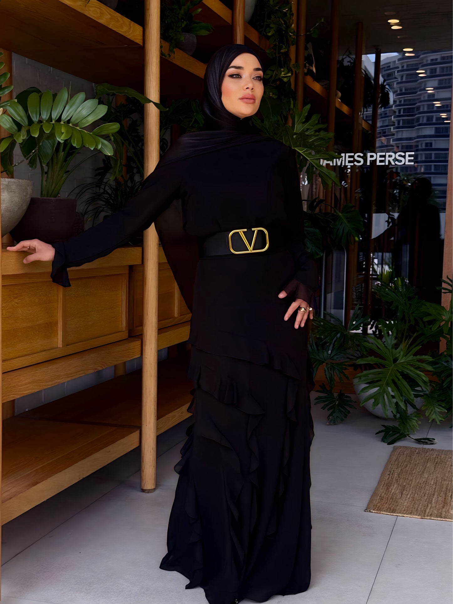 Luxury set in black