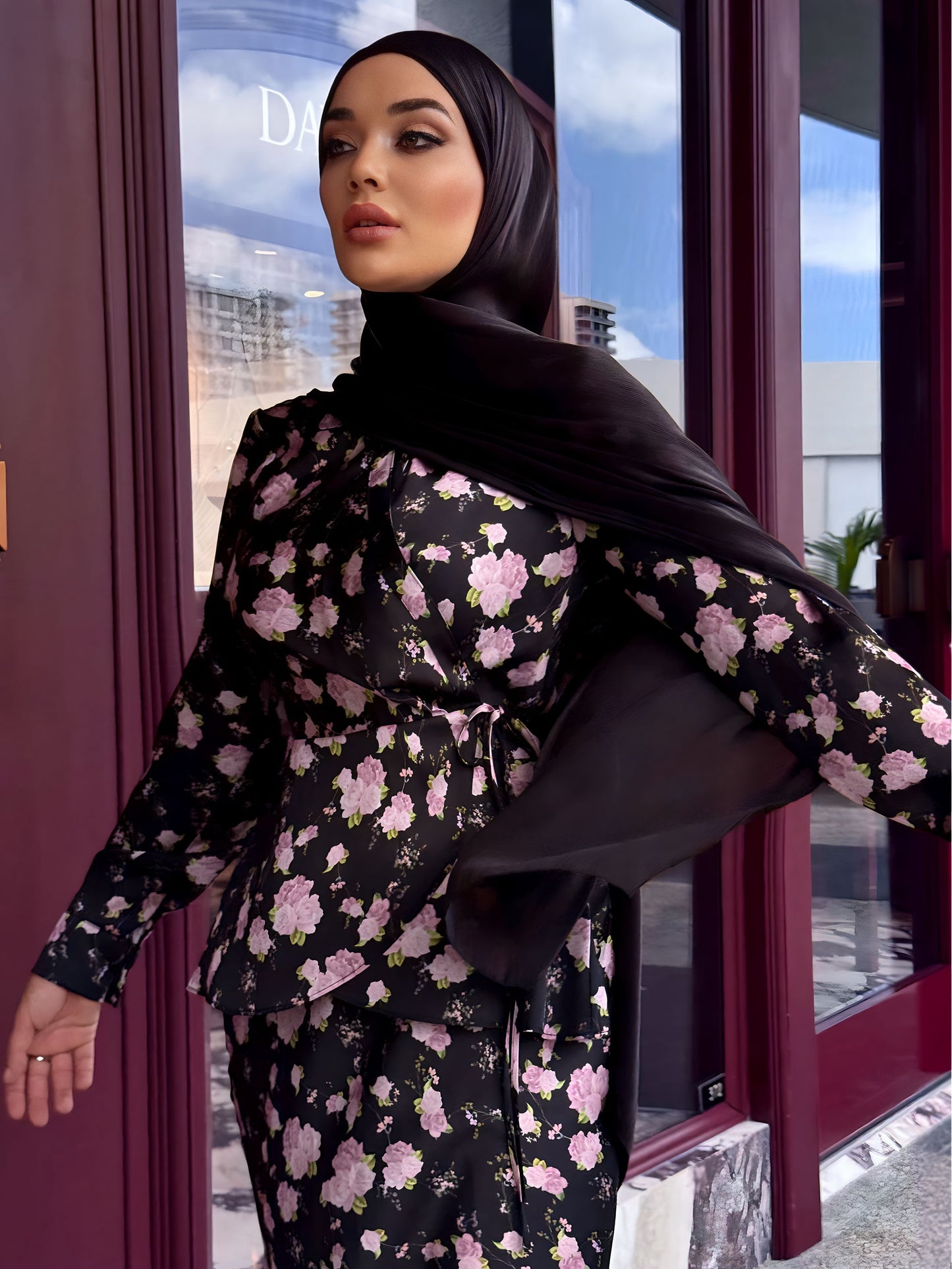 Incredible set (blouse and skirt)