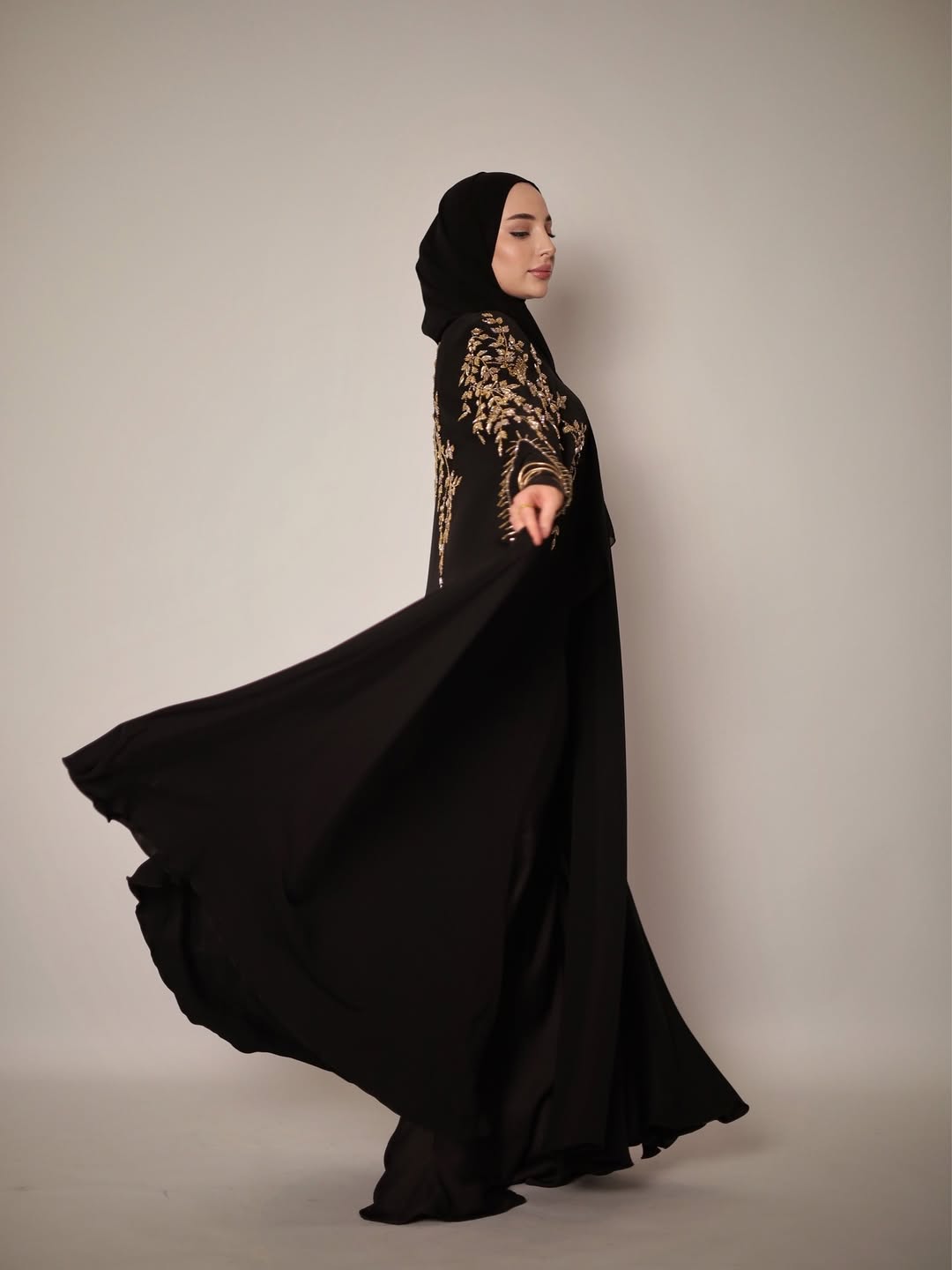 Exclusive arabic abaya from limited collection