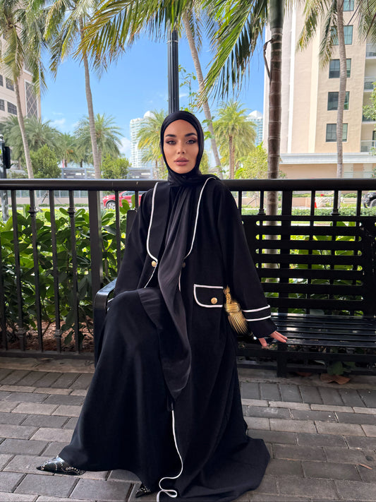 Luxurious abaya  in classic style
