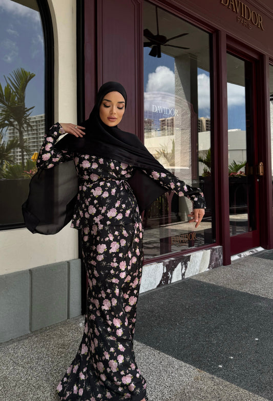 Incredible set (blouse and skirt)