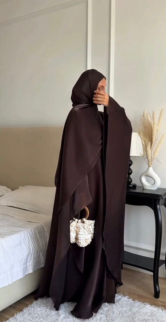 Royal Veil Three-Piece Set