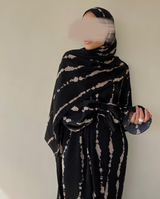 Prayer dress with scarf