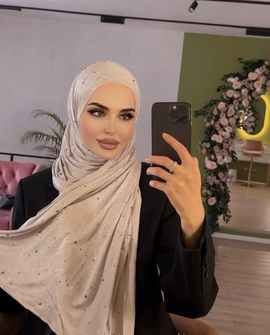 Premium quality ready-made hijabs from the Arab Emirates